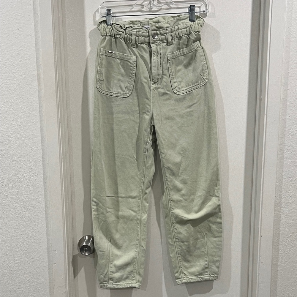 Zara Light Green Paperbag Waist Barrel Crop Jeans Pants Size 4